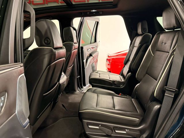 2022 Cadillac Escalade - Image 117