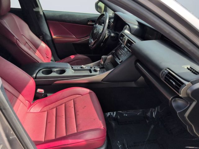2018 Lexus Is - Image 15