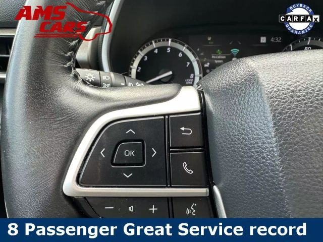 2022 Toyota Highlander - Image 31
