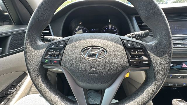 2016 Hyundai Tucson - Image 22