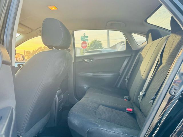 2018 Nissan Sentra - Image 16