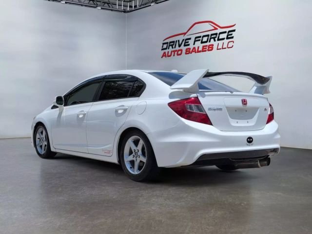 2012 Honda Civic - Image 3