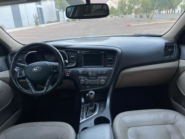 2012 Kia Optima - Image 15