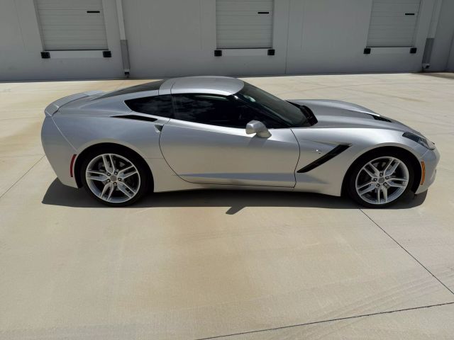 2019 Chevrolet Corvette - Image 8