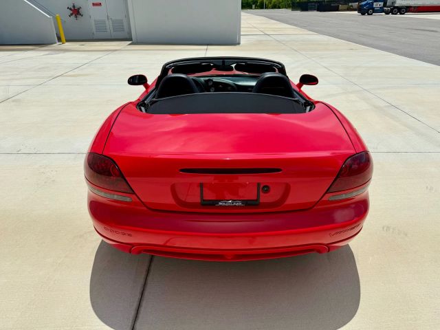 2004 Dodge Viper - Image 21