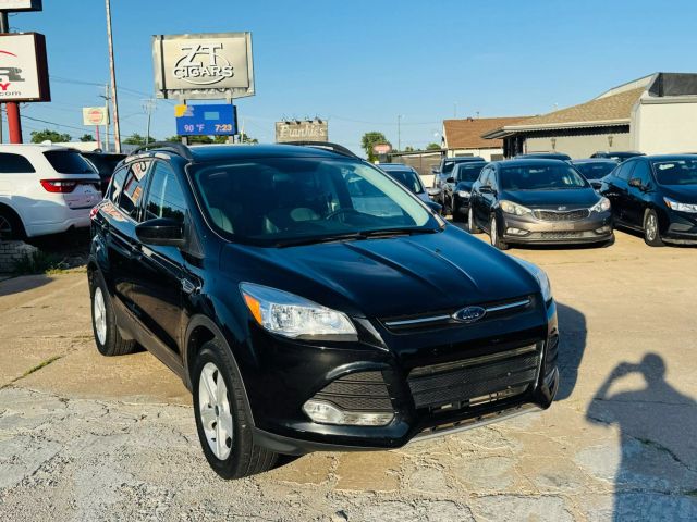 2016 Ford Escape - Image 11