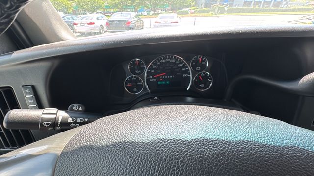2018 Chevrolet Express 2500 Cargo - Image 17