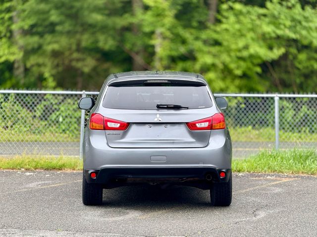2015 Mitsubishi Outlander Sport Es Sport Utility 4d - Image 6