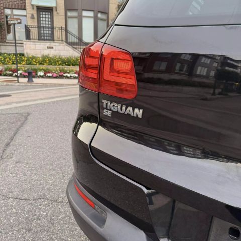 2016 Volkswagen Tiguan 2.0t Se 4motion Sport Utility 4d - Image 15
