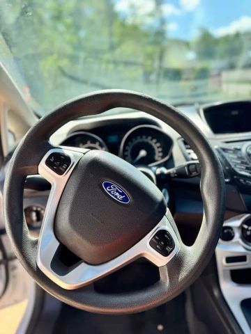 2019 Ford Fiesta Se Sedan 4d - Image 9