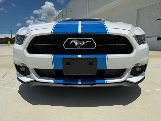 2015 Ford Mustang - Image 42