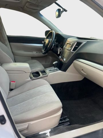 2014 Subaru Legacy - Image 11