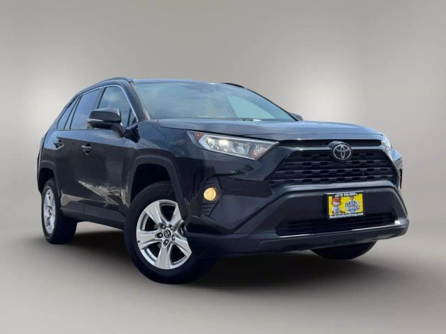 2021 Toyota Rav4 - Image 2