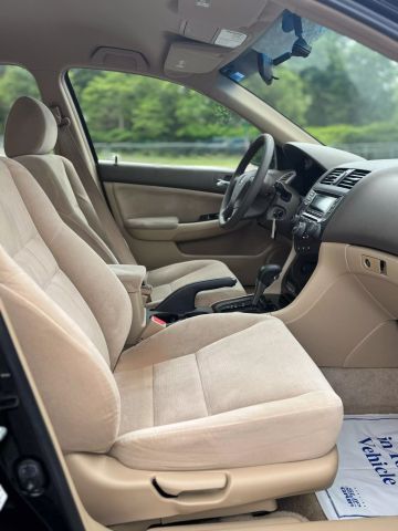 2007 Honda Accord Se Sedan 4d - Image 17
