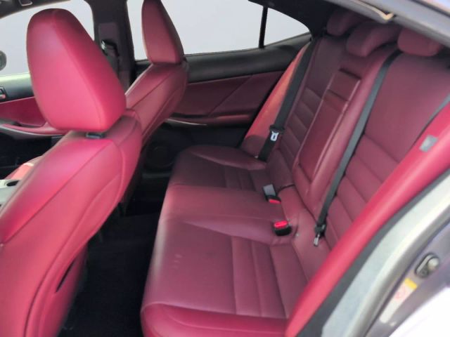 2018 Lexus Is - Image 13