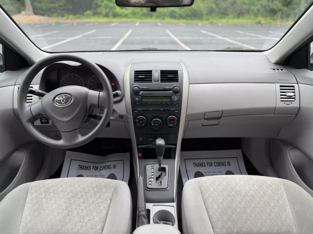 2009 Toyota Corolla S Sedan 4d - Image 13