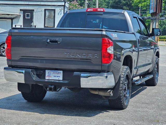 2014 Toyota Tundra Double Cab - Image 8