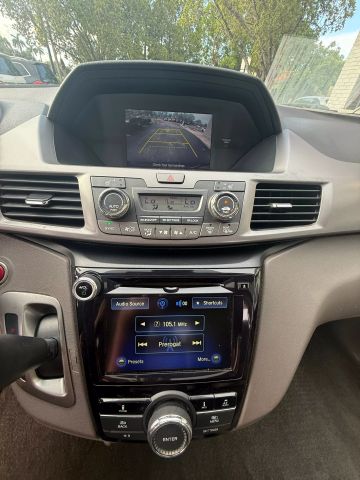 2015 Honda Odyssey - Image 11