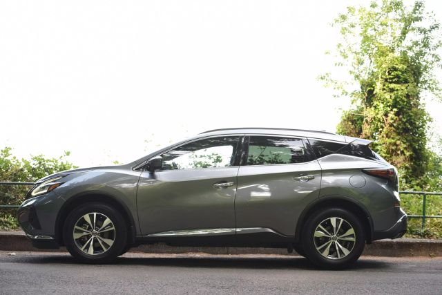 2021 Nissan Murano - Image 2