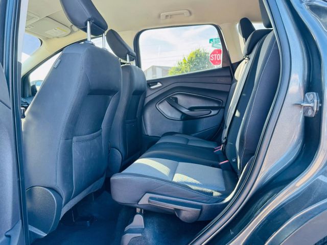 2019 Ford Escape - Image 14