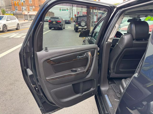 2015 GMC ACADIA SUV V6, 3.6 LITER DENALI SPORT UTILITY 4D