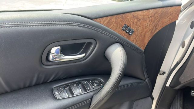 2022 Nissan Armada - Image 20