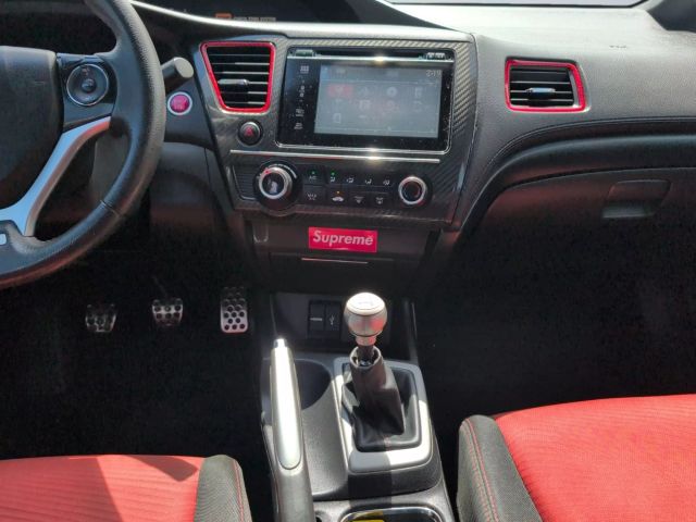 2015 Honda Civic - Image 11