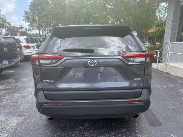 2020 Toyota Rav4 - Image 6