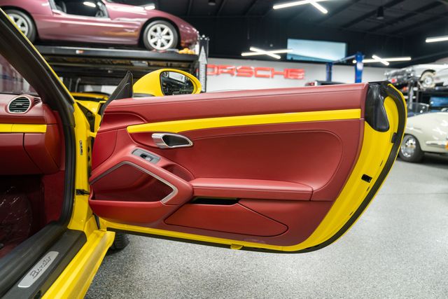 2024 Porsche 718 Boxster Roadster 2d - - Image 40