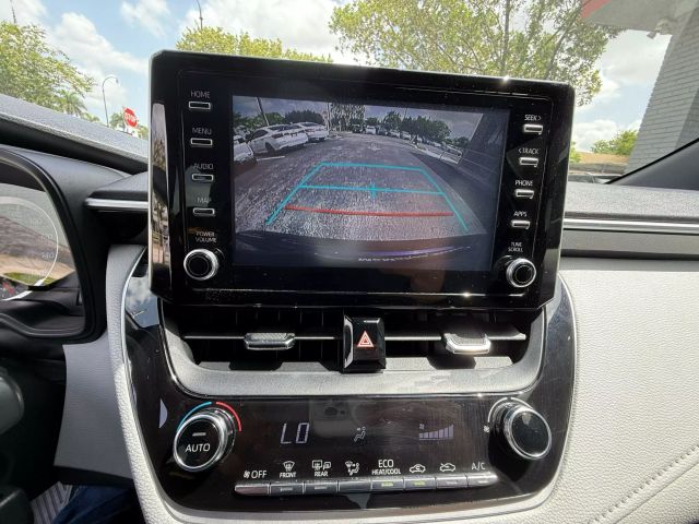 2020 Toyota Corolla - Image 18