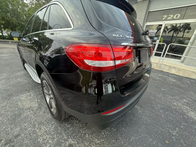 2019 Mercedes-benz Glc - Image 29