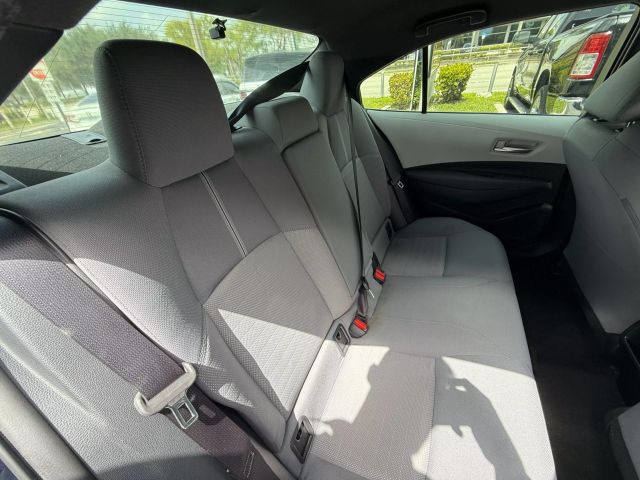 2020 Toyota Corolla - Image 16
