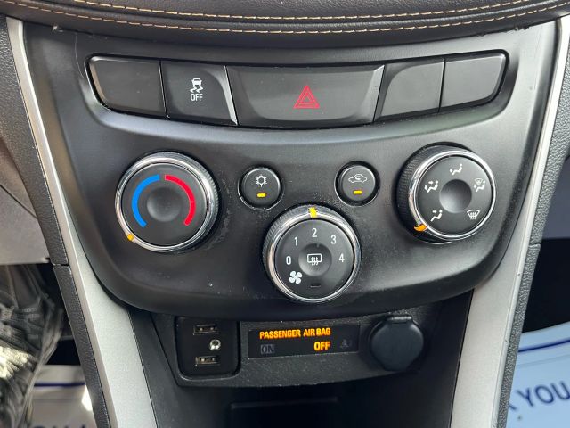 2020 Chevrolet Trax - Image 23