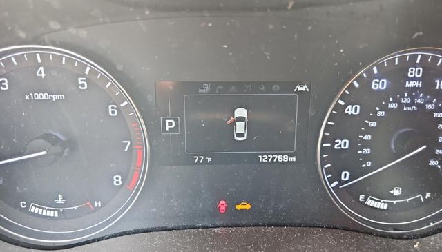 2017 Genesis G80 - Image 15