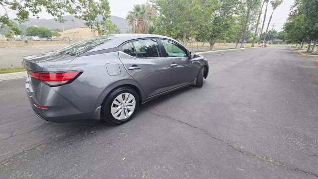 2020 Nissan Sentra - Image 27
