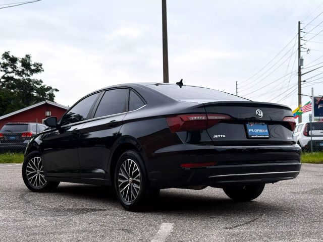 2021 Volkswagen Jetta - Image 3