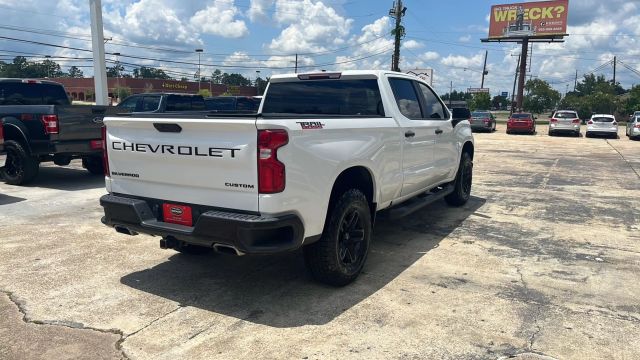 2020 Chevrolet Silverado 1500 Crew Cab - Image 15