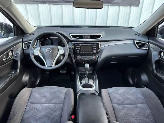 2015 Nissan Rogue - Image 24