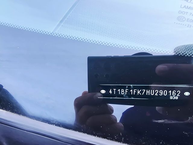 2017 Toyota Camry - Image 41