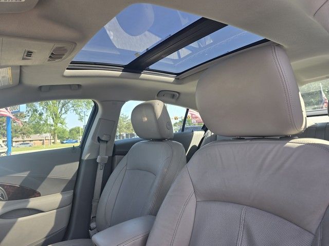 2012 Buick Lacrosse - Image 16