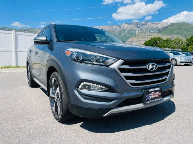 2017 Hyundai Tucson - Image 5