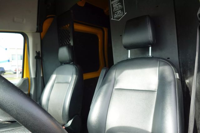 2021 Ford Transit 250 Cargo Van - Image 9