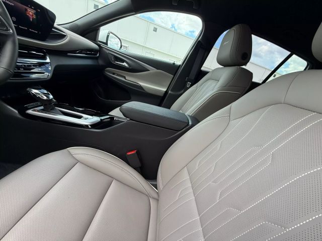 2025 Buick Envista - Image 81