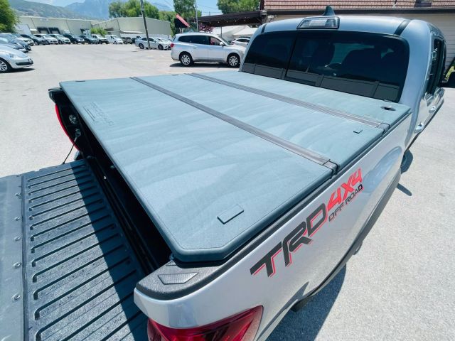 2018 Toyota Tacoma Double Cab - Image 20