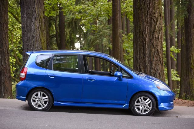 2008 Honda Fit - Image 16