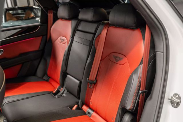 2022 Bentley Bentayga V8 Sport Utility 4d - - Image 14