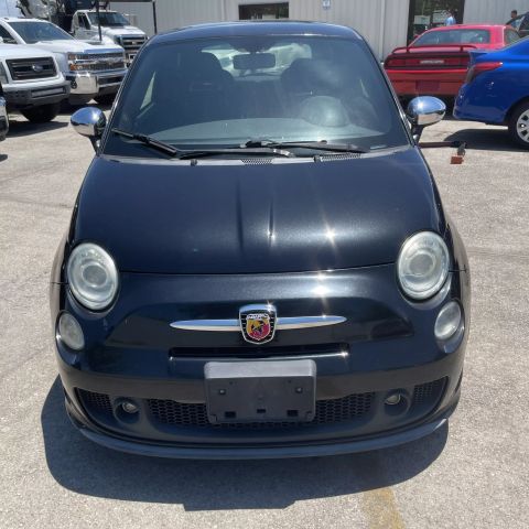 2013 Fiat 500 - Image 1