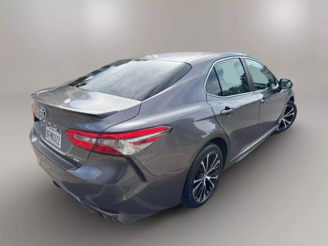 2018 Toyota Camry - Image 8