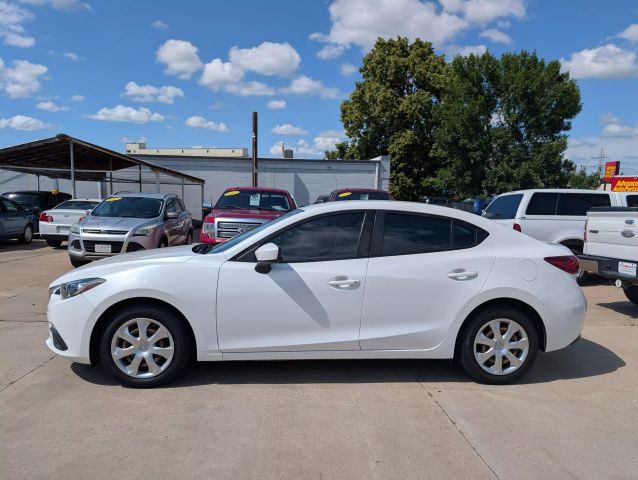 2016 Mazda Mazda3 Sedan 4d I Sport 2.0l I4 - Image 2
