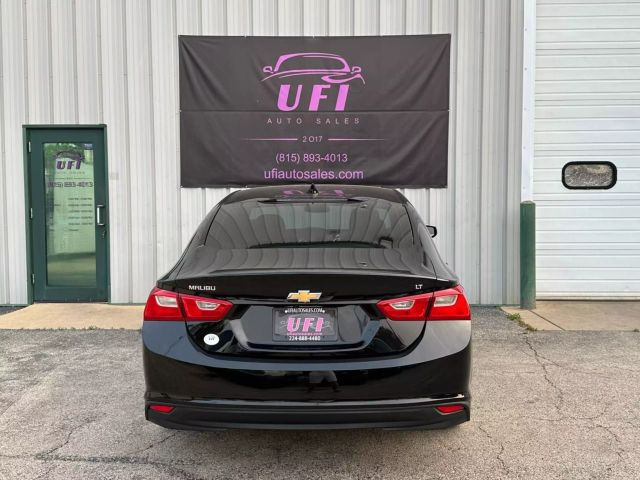 2018 Chevrolet Malibu - Image 12
